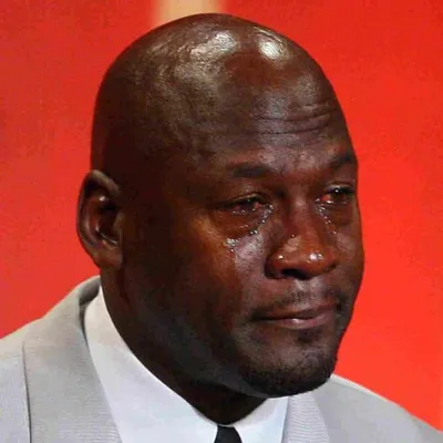 ảnh meme huyền thoại anh da đen đầu trọc đang khóc