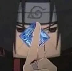 ảnh meme Itachi cầm Durex