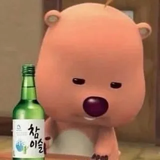 ảnh meme Loppy buồn ngồi uống Shochu