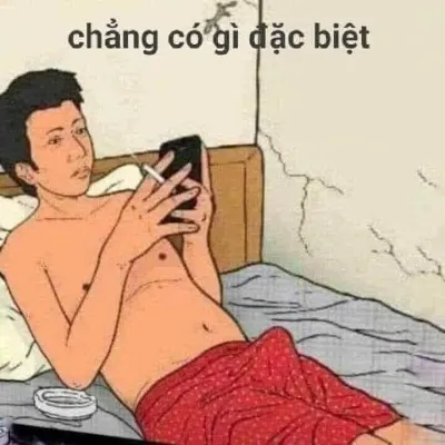 ảnh meme chàng trai nằm xem điện thoại nói chẳng có gì đặc biệt